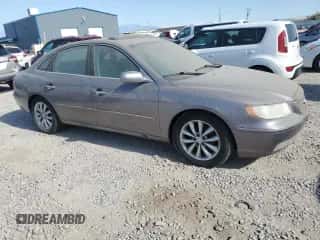 ✅ 2006 Hyundai Azera SE • VIN: KMHFC46F26A097236 • Лот: 65162185. Размещён на Copart с пробегом 125 233 миль миль. Получите бесплатный доступ к архиву аукционных продаж из США и посмотрите подробный отчёт об истории автомобиля на DreamBid. Изображение 4.