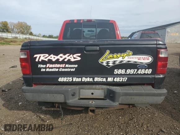 ✅ 2002 Ford Ranger XL Fleet • VIN: 1FTZR45E72PA82683 • Lot: 86828735. Wystawiony na Copart z przebiegiem 173 356 mil. Bezpłatny archiwum sprzedaży aukcyjnych z USA i szczegółowy raport historii pojazdu na DreamBid. Zdjęcie 6.