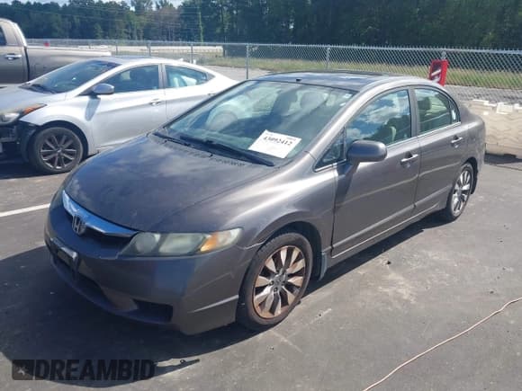 ✅ 2010 Honda Civic EX-L • VIN: 19XFA1F99AE063562 • Lot: 43092412. Wystawiony na IAAI z przebiegiem 196 069 mil. Bezpłatny archiwum sprzedaży aukcyjnych z USA i szczegółowy raport historii pojazdu na DreamBid. Zdjęcie 2.