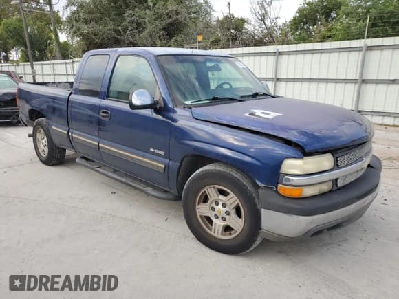 ✅ 2001 Chevrolet Silverado 1500 LS • VIN: 2GCEC19T611147526 • Лот: 76522834. Опубликован ранее на Copart с пробегом 158 858 миль. Бесплатный доступ к архиву аукционных продаж из США и подробный отчёт об истории автомобиля на DreamBid. Изображение 4.
