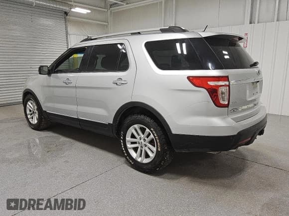 ✅ 2013 Ford Explorer XLT • VIN: 1FM5K7D82DGC29930 • Lot: 91076105. Wystawiony na Copart z przebiegiem 182 201 mil. Bezpłatny archiwum sprzedaży aukcyjnych z USA i szczegółowy raport historii pojazdu na DreamBid. Zdjęcie 2.