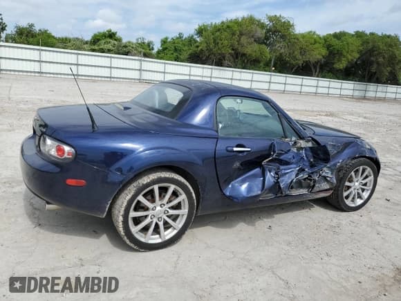 ✅ 2008 Mazda MX-5 Miata Grand Touring • VIN: JM1NC26F580154414 • Лот: 63559424. Опубликован ранее на Copart с пробегом 277 280 миль. Бесплатный доступ к архиву аукционных продаж из США и подробный отчёт об истории автомобиля на DreamBid. Изображение 3.