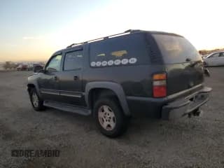 ✅ 2006 Chevrolet Suburban LS • VIN: 1GNEC16ZX6J170501 • Лот: 41559735. Опубликован ранее на Copart с пробегом 344 370 миль. Бесплатный доступ к архиву аукционных продаж из США и подробный отчёт об истории автомобиля на DreamBid. Изображение 2.