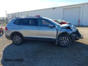 ✅ 2021 Volkswagen Tiguan S • VIN: 3VV1B7AX6MM099110 • Лот: 43586635. Опубликован ранее на IAAI с пробегом 50 605 миль. Бесплатный доступ к архиву аукционных продаж из США и подробный отчёт об истории автомобиля на DreamBid. Изображение 13.