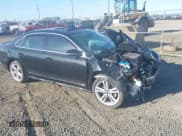 ✅ 2013 Volkswagen Passat SEL Premium • VIN: 1VWCN7A3XDC106540 • Lot: 42183456. Wystawiony na IAAI z przebiegiem 97 705 mil. Bezpłatny archiwum sprzedaży aukcyjnych z USA i szczegółowy raport historii pojazdu na DreamBid. Zdjęcie 1.