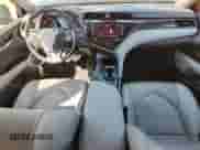 2020 Toyota Camry XSE с VIN 4T1K61AK0LU906140, выставлен на аукционе Copart как лот 84734155 с пробегом 73 495 миль миль и Списание • Salvage title. История ставок и продаж доступна на DreamBid. Изображение 8.