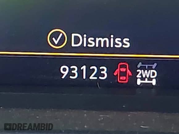 2021 Chevrolet Tahoe RST z VIN 1GNSKRKD0MR421104, wystawiony jako IAAI lot #43209576 z przebiegiem 93 123 mil mil oraz . Historia ofert i sprzedaży dostępna na DreamBid. Obrazek 16.