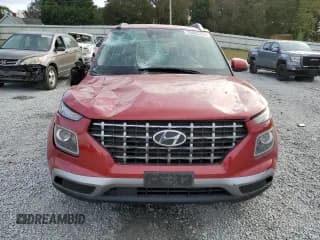 ✅ 2022 Hyundai Venue Limited • VIN: KMHRC8A3XNU204306 • Lot: 75822294. Listed on Copart with 16,074 mi. Free auction sales archive from the USA and detailed vehicle history report at DreamBid. Image 5.