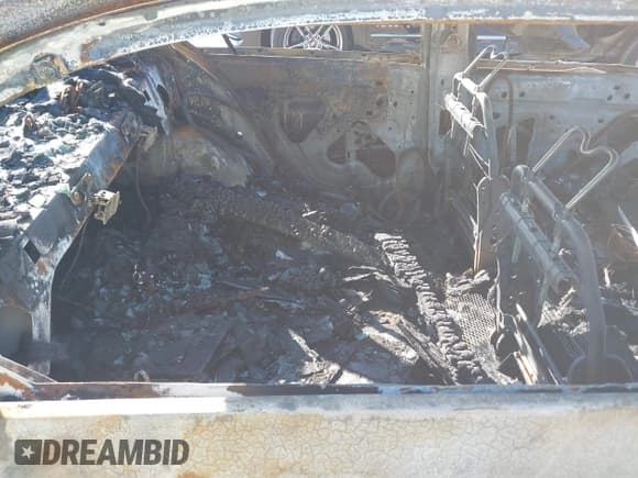 ✅ 2004 Chevrolet Malibu • VIN: 1G1ZS52F34F129054 • Lot: 43386682. Listed on IAAI with 57,000 mi. Free auction sales archive from the USA and detailed vehicle history report at DreamBid. Image 8.