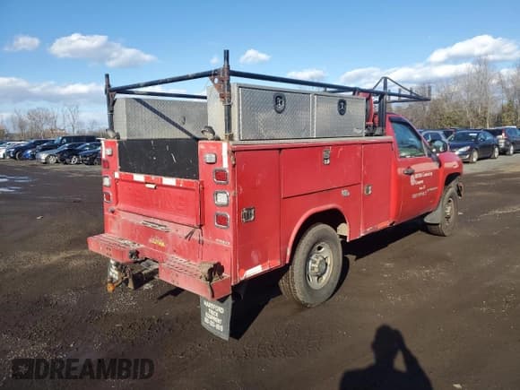 ✅ 2007 Chevrolet Silverado 2500HD Work Truck • VIN: 1GCHC24KX7E540924 • Lot: 47763785. Listed on Copart with 287,775 mi. Free auction sales archive from the USA and detailed vehicle history report at DreamBid. Image 3.