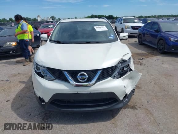 ✅ 2017 Nissan Rogue SV • VIN: JN1BJ1CRXHW136301 • Лот: 42316463. Опубликован ранее на IAAI с пробегом 85 282 миль. Бесплатный доступ к архиву аукционных продаж из США и подробный отчёт об истории автомобиля на DreamBid. Изображение 13.