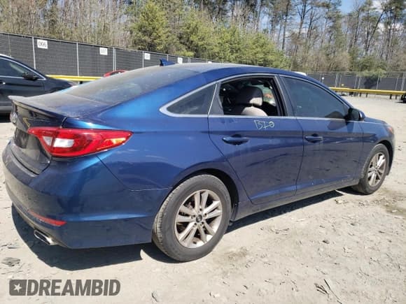 ✅ 2017 Hyundai Sonata SE • VIN: 5NPE24AF7HH583045 • Lot: 47477413. Listed on Copart with 135,786 mi. Free auction sales archive from the USA and detailed vehicle history report at DreamBid. Image 3.
