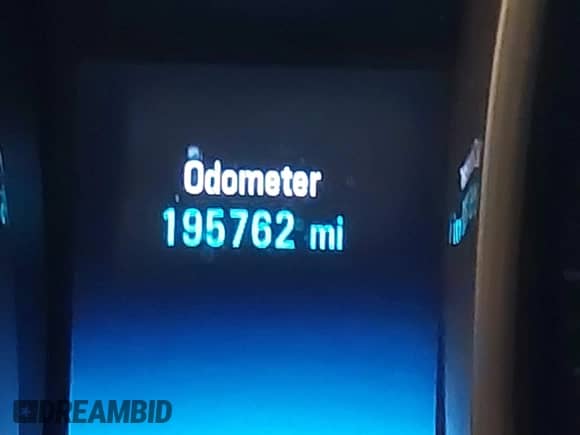 2014 Chevrolet Malibu LT z VIN 1G11C5SL3EF165490, wystawiony jako IAAI lot #42482996 z przebiegiem 195 762 mil mil oraz . Historia ofert i sprzedaży dostępna na DreamBid. Obrazek 7.