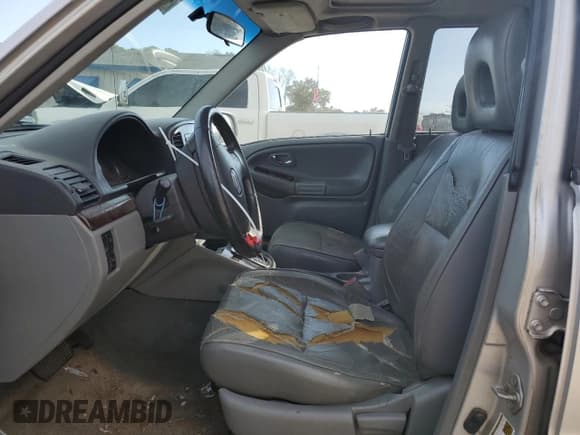 ✅ 2004 Suzuki XL7 LX • VIN: JS3TY92V744104987 • Lot: 43455315. Listed on Copart with 211,431 mi. Free auction sales archive from the USA and detailed vehicle history report at DreamBid. Image 7.