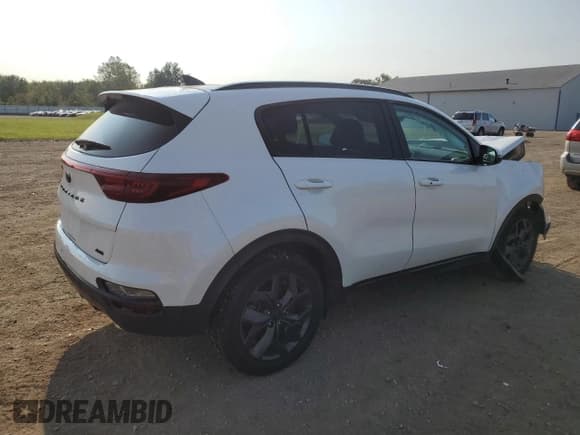 ✅ 2022 Kia Sportage Nightfall • VIN: KNDP6CAC2N7960877 • Лот: 71516485. Опубликован ранее на Copart с пробегом 50 419 миль. Бесплатный доступ к архиву аукционных продаж из США и подробный отчёт об истории автомобиля на DreamBid. Изображение 3.