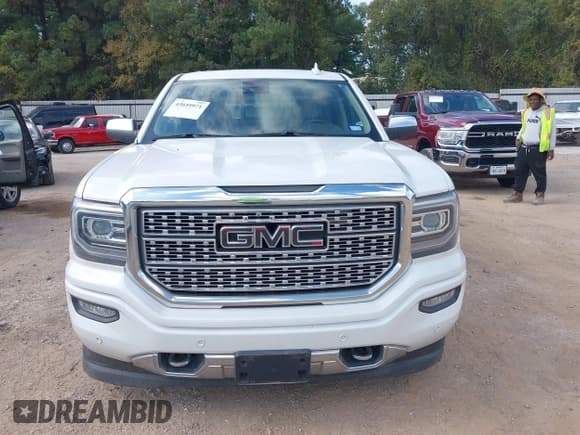✅ 2018 GMC Sierra 1500 Denali • VIN: 3GTU2PEJ6JG369769 • Лот: 43659971. Опубликован ранее на IAAI с пробегом 143 939 миль. Бесплатный доступ к архиву аукционных продаж из США и подробный отчёт об истории автомобиля на DreamBid. Изображение 12.