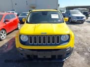 ✅ 2015 Jeep Renegade Latitude • VIN: ZACCJABT4FPC42560 • Lot: 43638669. Listed on IAAI with 129,316 mi. Free auction sales archive from the USA and detailed vehicle history report at DreamBid. Image 6.