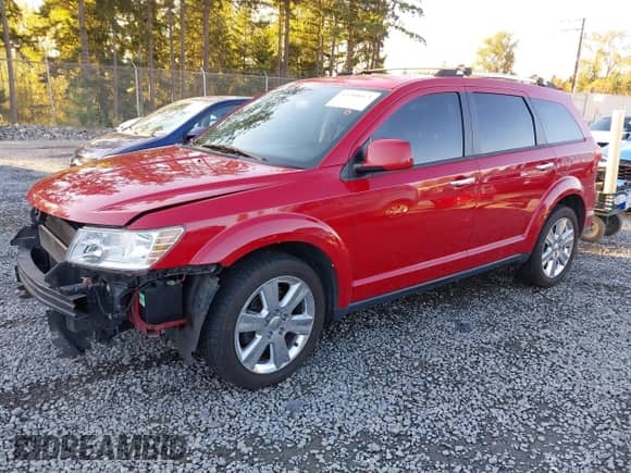 2013 Dodge Journey R/T z VIN 3C4PDDFG9DT663171, wystawiony jako IAAI lot #43388513 z przebiegiem 79 516 mil mil oraz . Historia ofert i sprzedaży dostępna na DreamBid. Obrazek 2.
