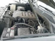 ✅ 2014 Toyota Tundra SR5 • VIN: 5TFUY5F18EX393994 • Lot: 43363740. Listed on IAAI with 176,227 mi. Free auction sales archive from the USA and detailed vehicle history report at DreamBid. Image 19.