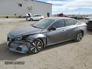 ✅ 2021 Nissan Altima SV • VIN: 1N4BL4DV1MN394443 • Лот: 92280575. Опубликован ранее на Copart с пробегом 33 518 миль. Бесплатный доступ к архиву аукционных продаж из США и подробный отчёт об истории автомобиля на DreamBid. Изображение 1.
