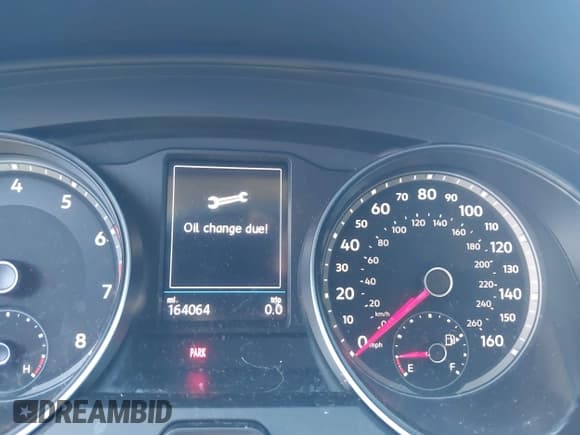 ✅ 2018 Volkswagen Atlas SE • VIN: 1V2CR2CAXJC572274 • Lot: 43589684. Listed on IAAI with 164,064 mi. Free auction sales archive from the USA and detailed vehicle history report at DreamBid. Image 7.