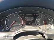 ✅ 2015 Audi A6 Premium • VIN: WAUFFAFC3FN021319 • Lot: 89059095. Wystawiony na Copart z przebiegiem 104 316 mil. Bezpłatny archiwum sprzedaży aukcyjnych z USA i szczegółowy raport historii pojazdu na DreamBid. Zdjęcie 9.