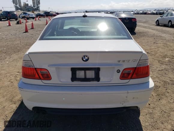 ✅ 2005 BMW 3 Series 330Ci • VIN: WBABD53475PL17407 • Lot: 76088604. Wystawiony na Copart z przebiegiem 157 055 mil. Bezpłatny archiwum sprzedaży aukcyjnych z USA i szczegółowy raport historii pojazdu na DreamBid. Zdjęcie 6.
