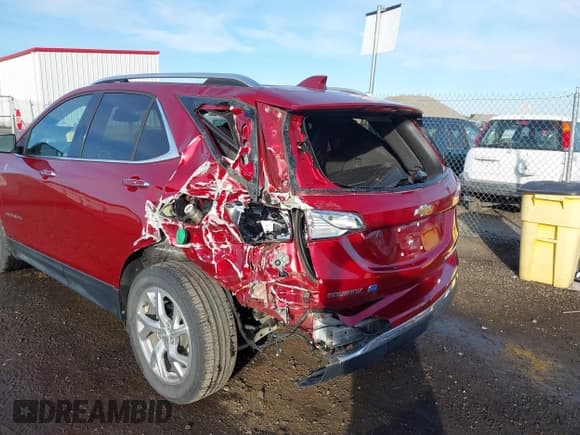 ✅ 2019 Chevrolet Equinox Premier • VIN: 3GNAXZEU3KL305523 • Lot: 43480841. Wystawiony na IAAI z przebiegiem 33 363 mil. Bezpłatny archiwum sprzedaży aukcyjnych z USA i szczegółowy raport historii pojazdu na DreamBid. Zdjęcie 19.