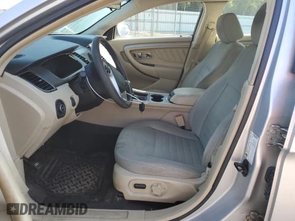 ✅ 2016 Ford Taurus SE • VIN: 1FAHP2D8XGG155107 • Lot: 71970325. Listed on Copart with 166,520 mi. Free auction sales archive from the USA and detailed vehicle history report at DreamBid. Image 7.