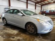✅ 2013 Hyundai Sonata GLS • VIN: 5NPEB4AC9DH702617 • Lot: 72527764. Listed on Copart with 75,877 mi. Free auction sales archive from the USA and detailed vehicle history report at DreamBid. Image 4.