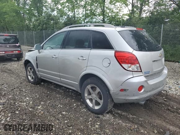 ✅ 2012 Chevrolet Captiva Sport LTZ • VIN: 3GNFL4E59CS634733 • Lot: 56943625. Wystawiony na Copart z przebiegiem 200 616 mil. Bezpłatny archiwum sprzedaży aukcyjnych z USA i szczegółowy raport historii pojazdu na DreamBid. Zdjęcie 2.