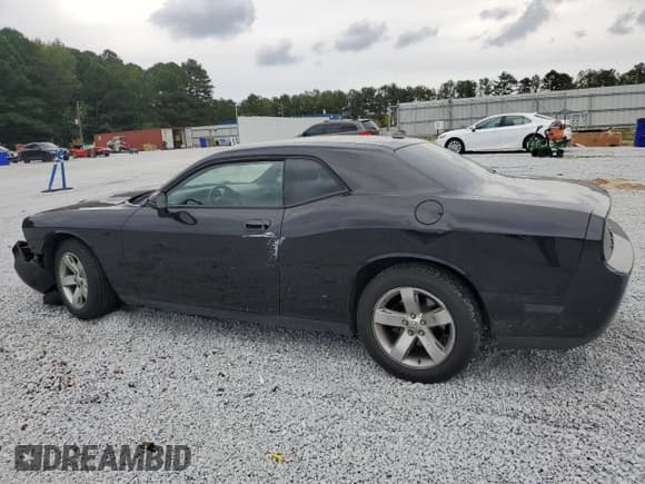 ✅ 2010 Dodge Challenger SE • VIN: 2B3CJ4DV5AH321487 • Lot: 74838084. Wystawiony na Copart z przebiegiem 211 598 mil. Bezpłatny archiwum sprzedaży aukcyjnych z USA i szczegółowy raport historii pojazdu na DreamBid. Zdjęcie 2.