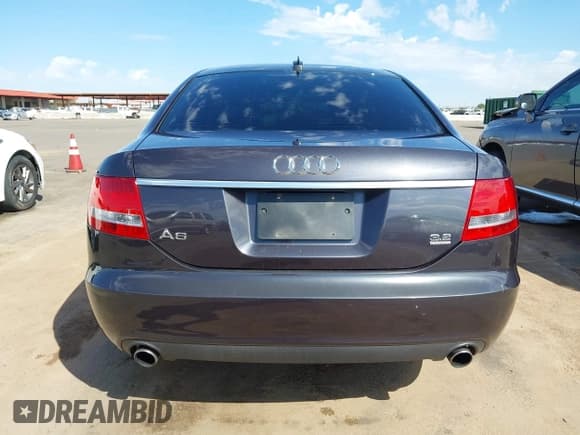 ✅ 2005 Audi A6 • VIN: WAUDG74F65N065768 • Лот: 43408293. Опубликован ранее на IAAI с пробегом 131 985 миль. Бесплатный доступ к архиву аукционных продаж из США и подробный отчёт об истории автомобиля на DreamBid. Изображение 17.