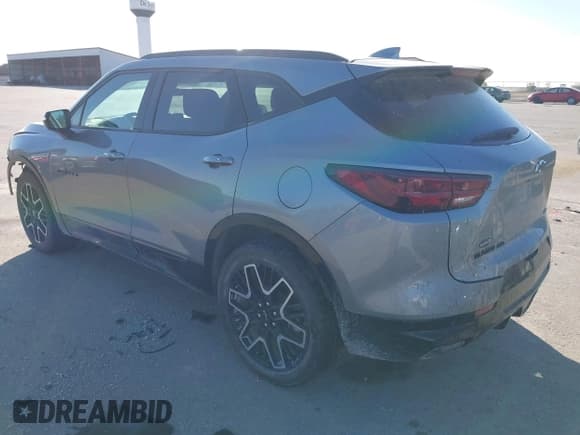 ✅ 2024 Chevrolet Blazer RS • VIN: 3GNKBKRS3RS125381 • Lot: 43405885. Listed on IAAI with 77,781 mi. Free auction sales archive from the USA and detailed vehicle history report at DreamBid. Image 3.