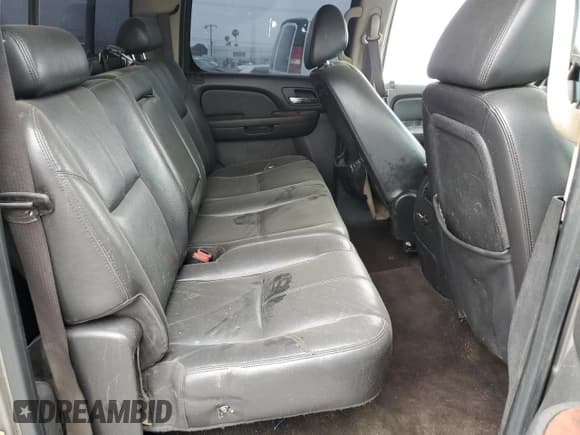 ✅ 2009 Chevrolet Silverado 1500 • VIN: 1GCHC63619F136158 • Лот: 60562725. Опубликован ранее на Copart с пробегом Не указан. Бесплатный доступ к архиву аукционных продаж из США и подробный отчёт об истории автомобиля на DreamBid. Изображение 10.