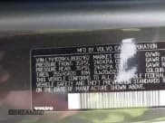 ✅ 2018 Volvo XC60 Momentum • VIN: LYV102RK4JB082162 • Lot: 43233964. Listed on IAAI with 66,835 mi. Free auction sales archive from the USA and detailed vehicle history report at DreamBid. Image 9.