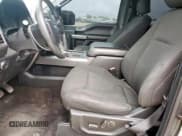 ✅ 2018 Ford F-150 Lariat • VIN: 1FTEW1EG3JKE76300 • Lot: 93189245. Wystawiony na Copart z przebiegiem 173 849 mil. Bezpłatny archiwum sprzedaży aukcyjnych z USA i szczegółowy raport historii pojazdu na DreamBid. Zdjęcie 7.