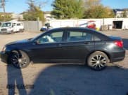 ✅ 2012 Chrysler 200 Touring • VIN: 1C3CCBBG1CN250935 • Лот: 43543875. Опубликован ранее на IAAI с пробегом 131 987 миль. Бесплатный доступ к архиву аукционных продаж из США и подробный отчёт об истории автомобиля на DreamBid. Изображение 14.