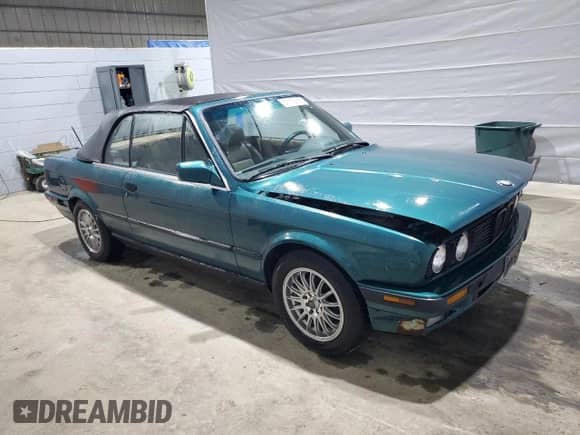 1992 BMW 3 Series z VIN WBABB2319NEC29791, wystawiony jako Copart lot #51156795 z przebiegiem 129 997 mil mil oraz Czysty tytuł • Clean title. Historia ofert i sprzedaży dostępna na DreamBid. Obrazek 4.