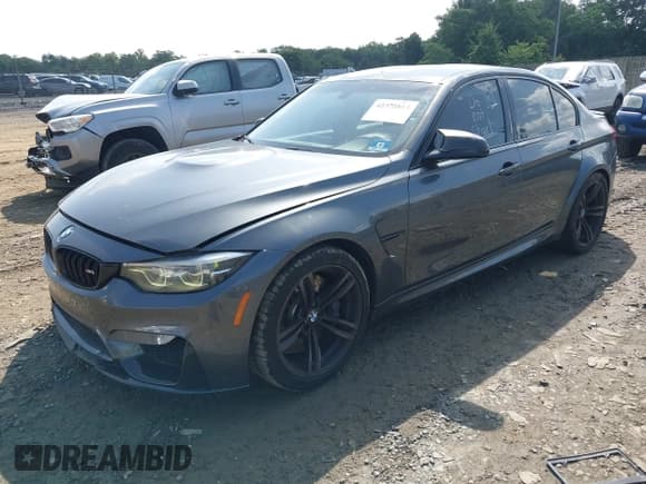 ✅ 2018 BMW M3 • VIN: WBS8M9C57J5J78763 • Lot: 42376813. Listed on IAAI with 44,845 mi. Free auction sales archive from the USA and detailed vehicle history report at DreamBid. Image 17.