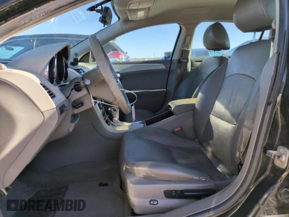 ✅ 2011 Chevrolet Malibu 1LS • VIN: 1G1ZB5E16BF335952 • Lot: 68366575. Listed on Copart with 196,084 mi. Free auction sales archive from the USA and detailed vehicle history report at DreamBid. Image 7.