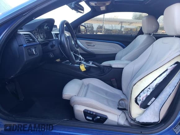 ✅ 2016 BMW 4 Series 435i • VIN: WBA3R1C58GK530177 • Lot: 82661314. Wystawiony na Copart z przebiegiem 114 616 mil. Bezpłatny archiwum sprzedaży aukcyjnych z USA i szczegółowy raport historii pojazdu na DreamBid. Zdjęcie 7.