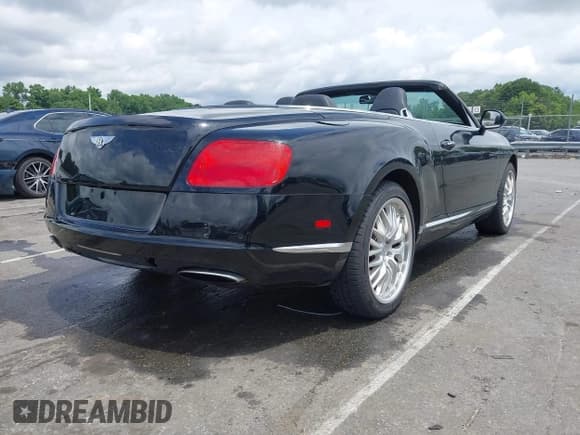✅ 2012 Bentley Continental GT • VIN: SCBGR3ZA7CC076290 • Lot: 42463913. Listed on IAAI with 75,834 mi. Free auction sales archive from the USA and detailed vehicle history report at DreamBid. Image 22.