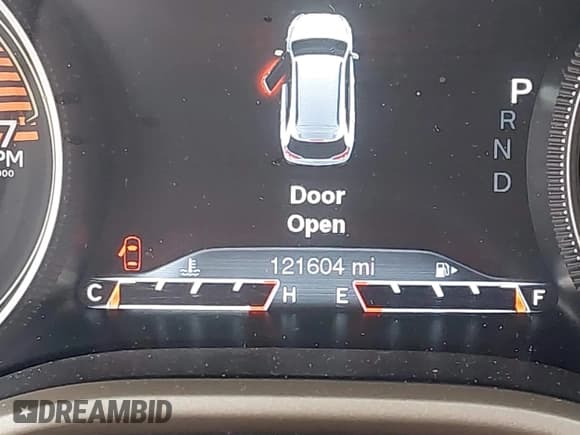 ✅ 2018 Jeep Cherokee Limited • VIN: 1C4PJLDB0JD565920 • Lot: 41747170. Listed on IAAI with 121,604 mi. Free auction sales archive from the USA and detailed vehicle history report at DreamBid. Image 16.