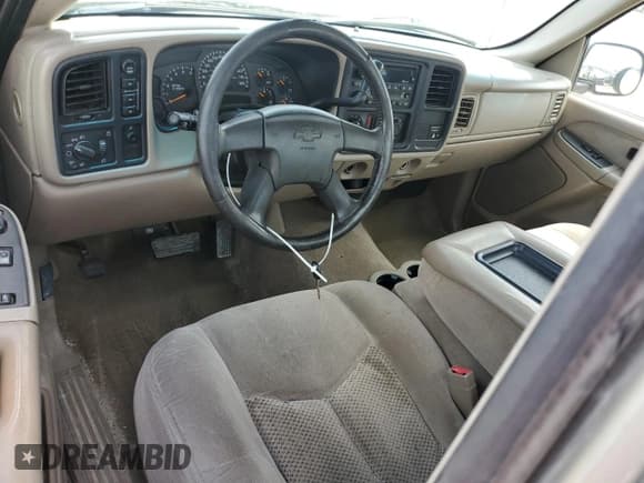 ✅ 2003 Chevrolet Silverado 1500 LS • VIN: 1GCEK14T23Z145289 • Lot: 68463775. Listed on Copart with 201,980 mi. Free auction sales archive from the USA and detailed vehicle history report at DreamBid. Image 8.