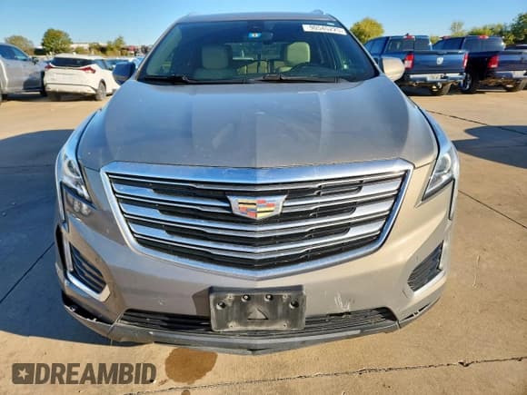 ✅ 2018 Cadillac XT5 Luxury FWD • VIN: 1GYKNCRS8JZ231347 • Lot: 90545225. Wystawiony na Copart z przebiegiem 118 221 mil. Bezpłatny archiwum sprzedaży aukcyjnych z USA i szczegółowy raport historii pojazdu na DreamBid. Zdjęcie 5.