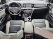 ✅ 2018 Kia Sportage EX • VIN: KNDPN3AC2J7398380 • Lot: 82440585. Wystawiony na Copart z przebiegiem 112 950 mil. Bezpłatny archiwum sprzedaży aukcyjnych z USA i szczegółowy raport historii pojazdu na DreamBid. Zdjęcie 8.