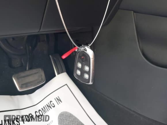 ✅ 2019 Cadillac XT4 FWD Sport • VIN: 1GYFZER46KF138039 • Лот: 43558779. Опубликован ранее на IAAI с пробегом 60 772 миль. Бесплатный доступ к архиву аукционных продаж из США и подробный отчёт об истории автомобиля на DreamBid. Изображение 11.