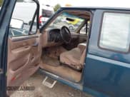 ✅ 1997 Ford F-350 • VIN: 1FTJX35F2VEC26419 • Lot: 43767690. Wystawiony na IAAI z przebiegiem 182 873 mil. Bezpłatny archiwum sprzedaży aukcyjnych z USA i szczegółowy raport historii pojazdu na DreamBid. Zdjęcie 5.