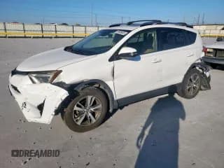 ✅ 2018 Toyota RAV4 XLE • VIN: JTMWFREV8JJ751327 • Lot: 90928635. Wystawiony na Copart z przebiegiem 155 769 mil. Bezpłatny archiwum sprzedaży aukcyjnych z USA i szczegółowy raport historii pojazdu na DreamBid. Zdjęcie 1.